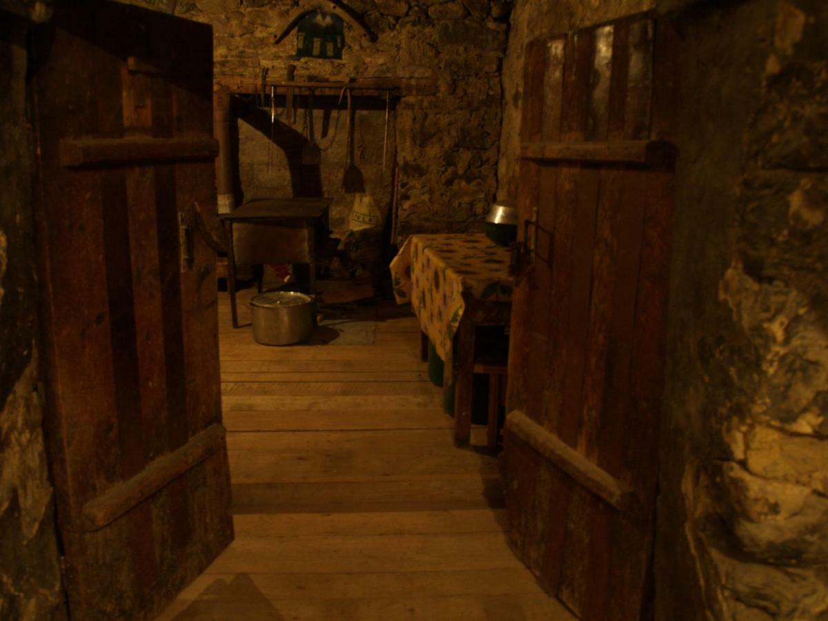 Guesthaus King Seti Mestia Exterior foto
